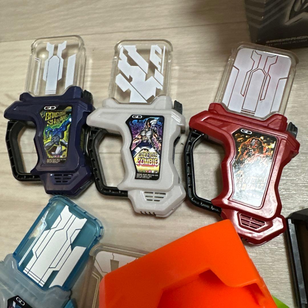 仮面ライダー　エグゼイド　ベルト　ガシャット