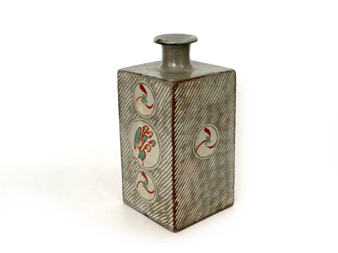 陶芸家　人間国宝　島岡達三　象嵌赤絵　方壺　角瓶　花瓶　花入　縄文象嵌　共箱