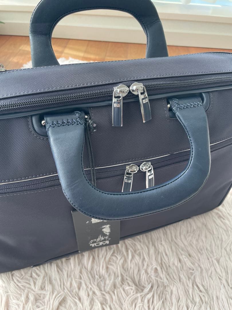 [新品タグ付]Tumi ビジネスバッグ ネイビーメンズ