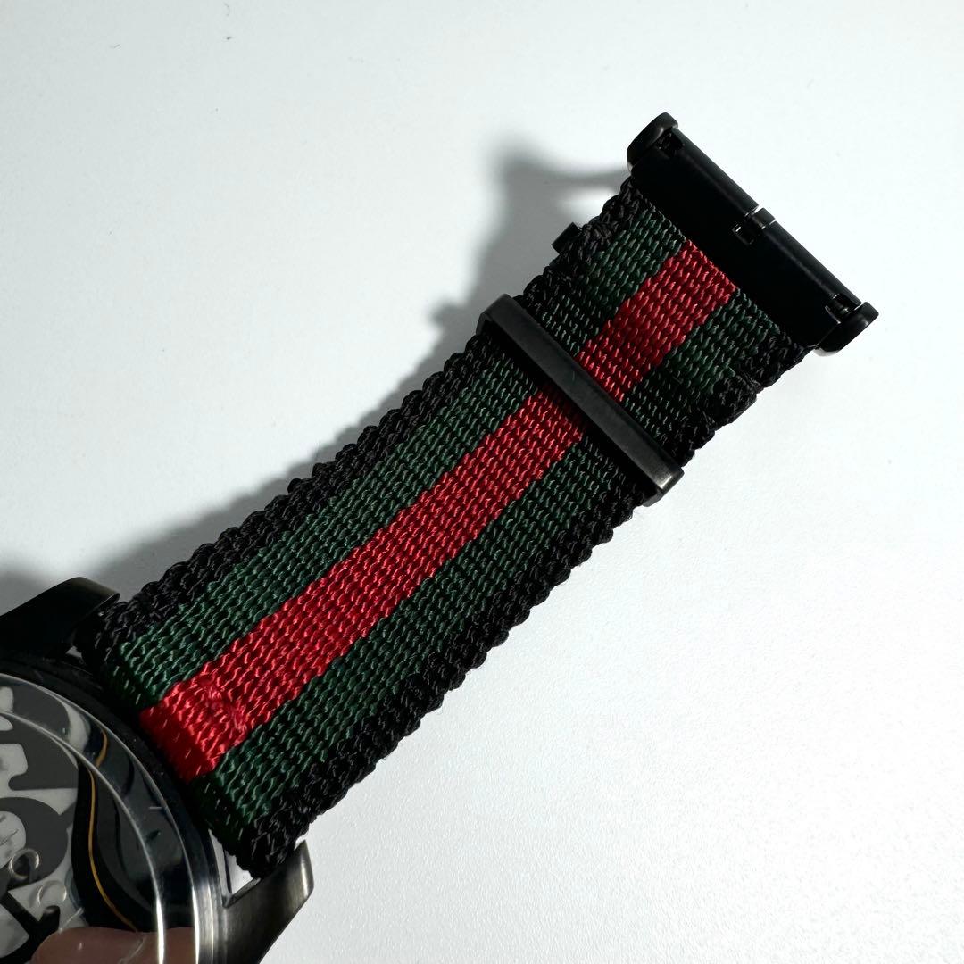 稼動 GUCCI 腕時計 Gタイムレス 126.2 ブラック シェリーライン 黒