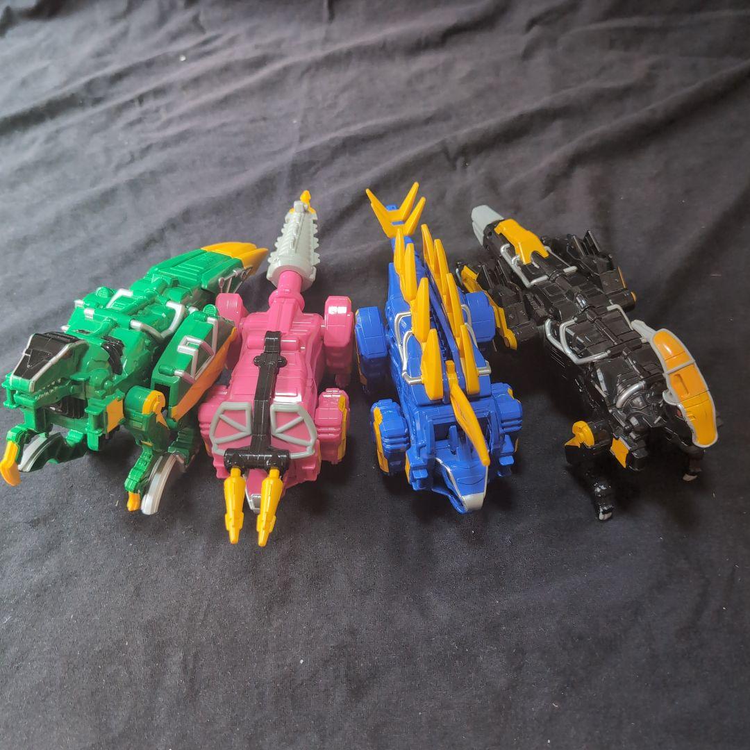 キョウリュウジャーセット ギガントブラギオー獣電竜シリーズガブリボルバー