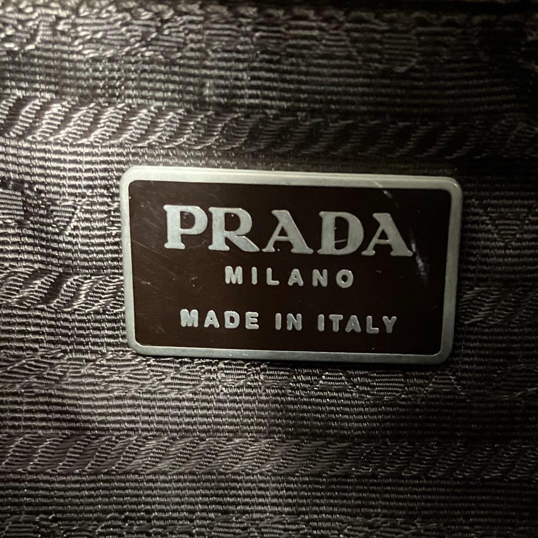 大人気☆PRADA☆プラダ☆ハンドバッグ☆三角プレート☆ナイロン☆ダークグリーン