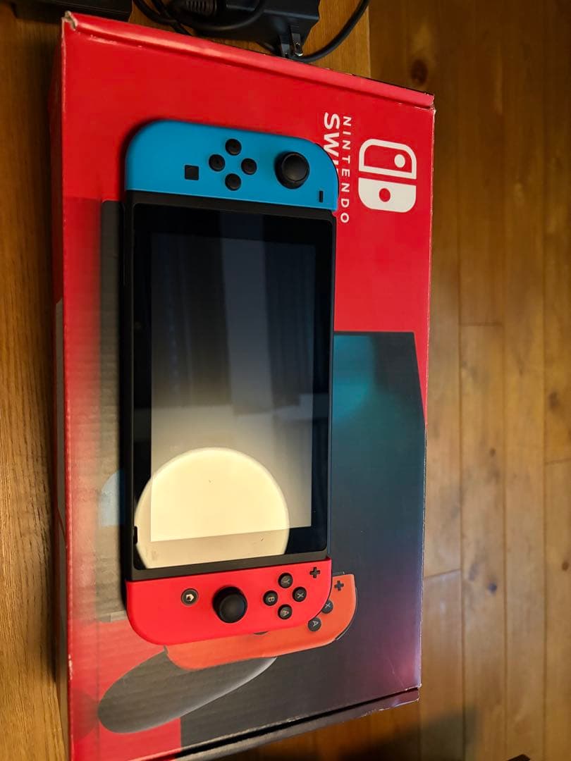 ソ*キ様 【極美品】Nintendo Switch 本体 赤/青 プロコン付き
