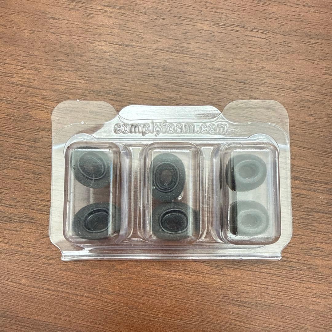 おまけ付き⭐︎AirPods Pro 本体 充電ケーブル付　純正　第一世代