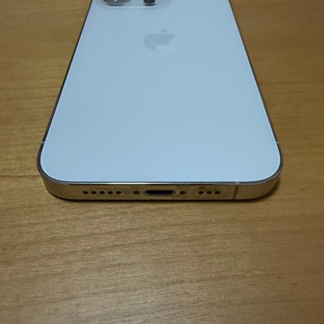 Apple iPhone 13 Pro ホワイト 本体のみ　SIMフリー