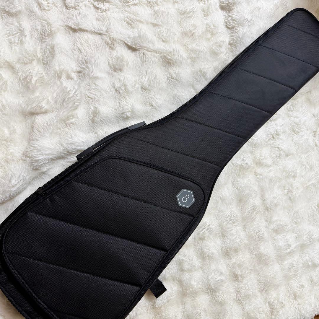 Sire M5 Ash-5NT エレキベース 専用ケース付 軽量