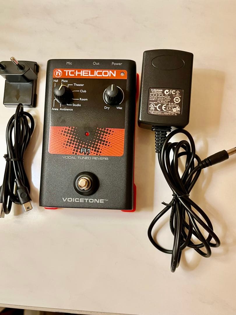 ボーカル用コンパクトエフェクター リバーブVoiceTone R1 ユーズド美品