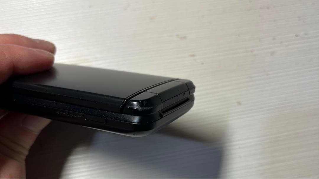 DIGNOケータイ4 202KC SIMフリー仕様