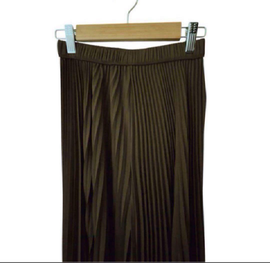 新品タグ付き❣️PRIORITY プリ ーツパンツこげ茶 Mal.レレレさ ん