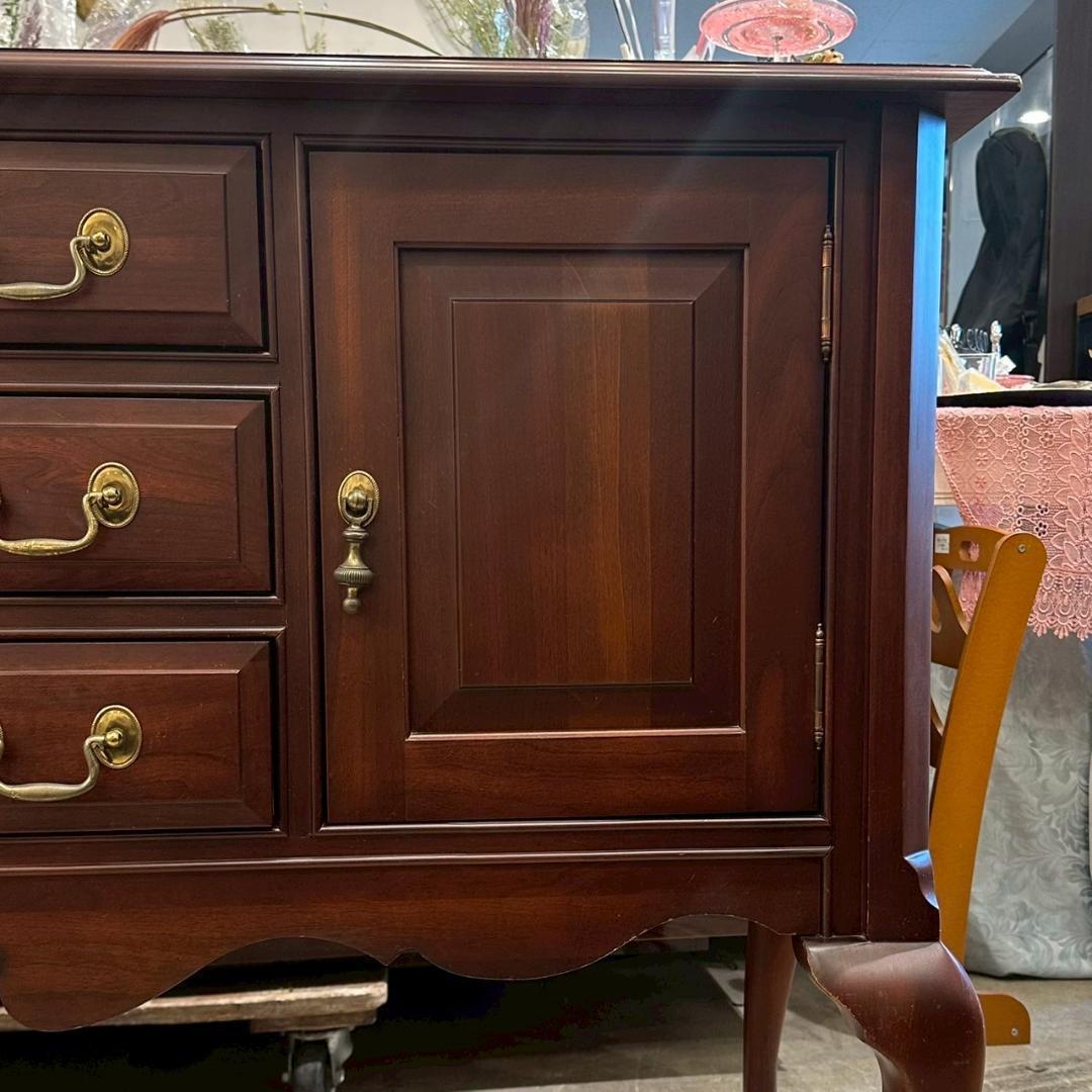 bbb様 iΦ キャビネットドラゴンクロウ サイドボード アンティーク 木製