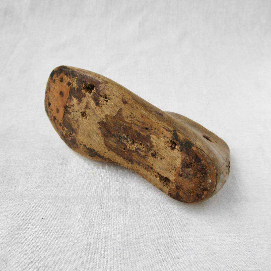 アンティーク　木製シューモールド　ベビーサイズ