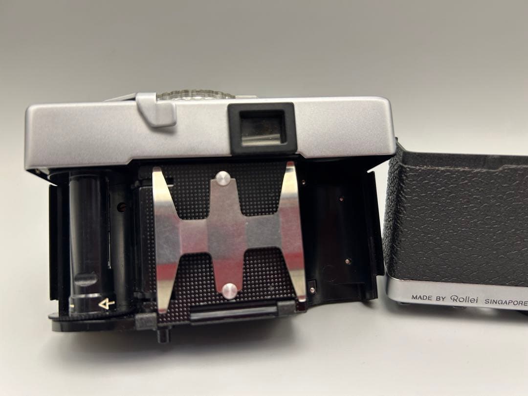 ローライRollei B35 シンガポール製
