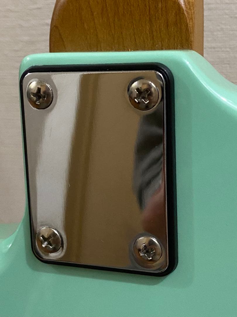 テト様　Bacchus エレキギター ミントグリーン