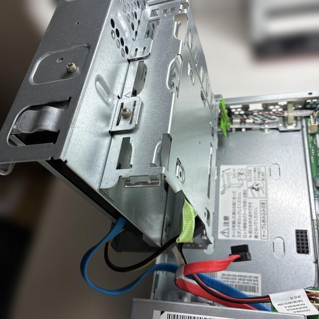 第8世代！Core i3！富士通 ESPRIMOD588/VX本体のみジャンク品