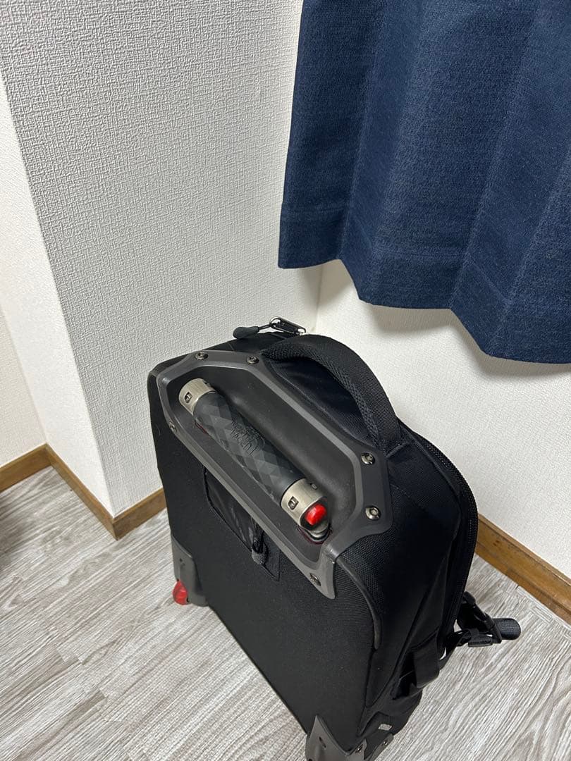 値下げしまさた【希少】THE NORTH FACE キャリーバッグ 機内持込可