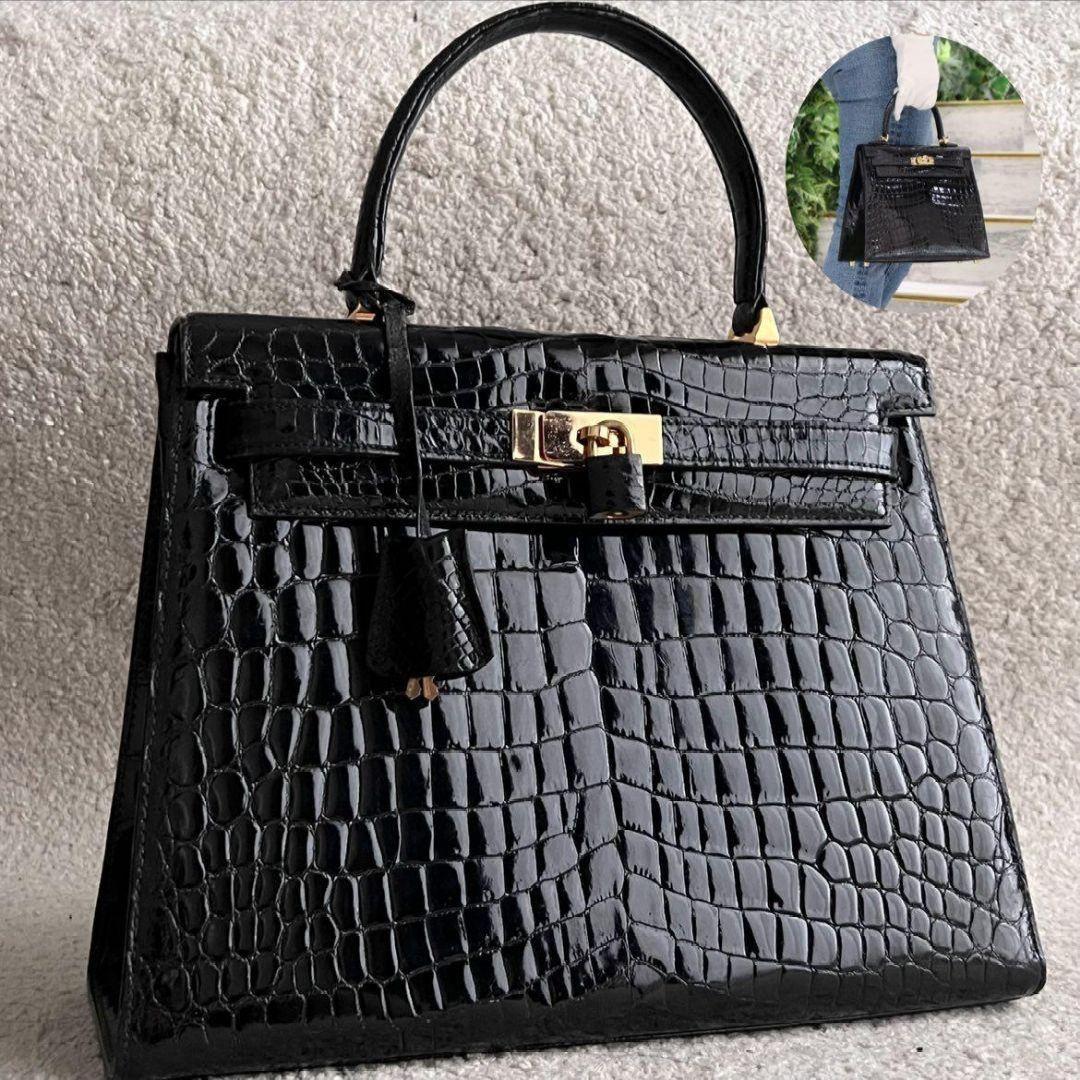 ✨最高峰✨クロコダイル 型押し ハンドバッグ カデナ 南京錠 金具 自立型 黒