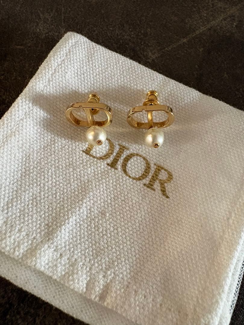 ディオール Dior Petit CD ピアス メタル & レジンパール
