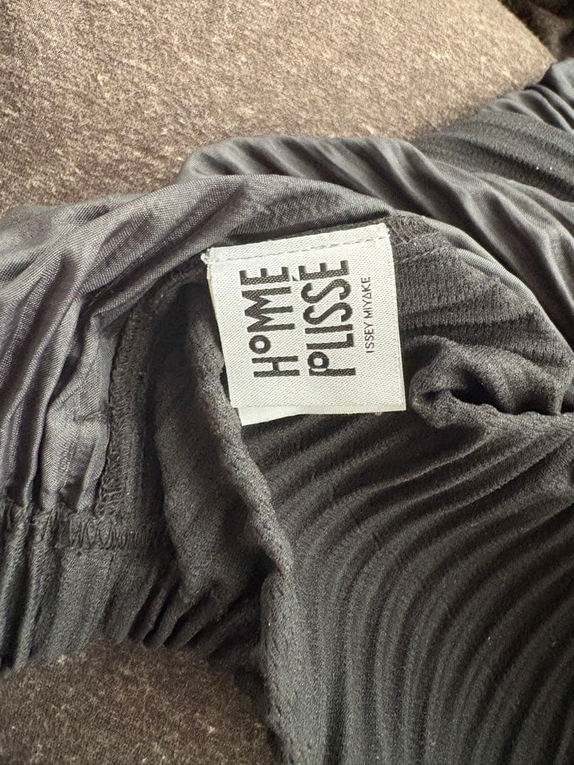 ISSEY MIYAKE プリーツパンツ サイズ2 ブラック