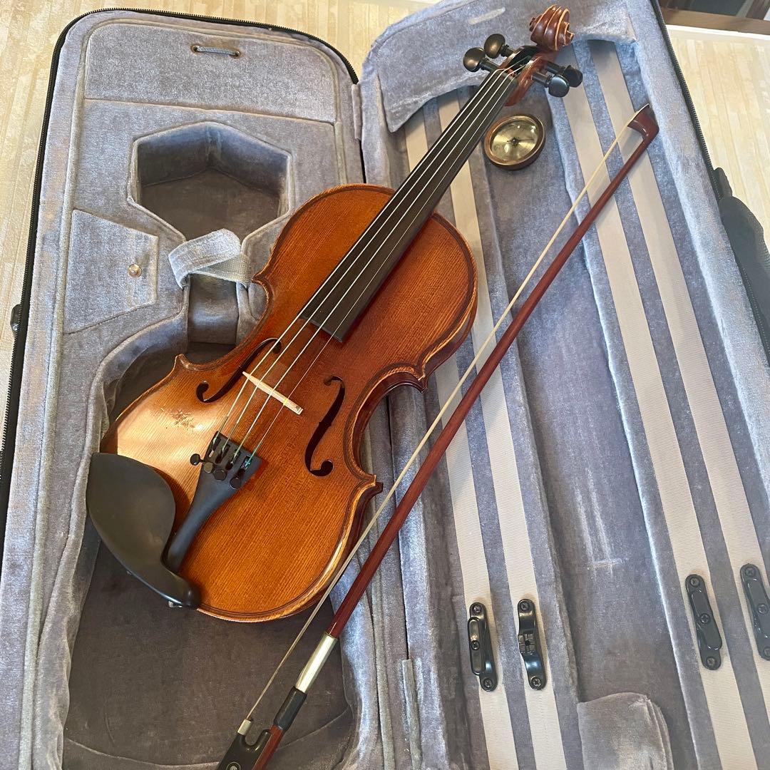 1/4 バイオリン 6点セット　本体 ケース　弓　肩あて　松ヤニ　楽譜留クリップ