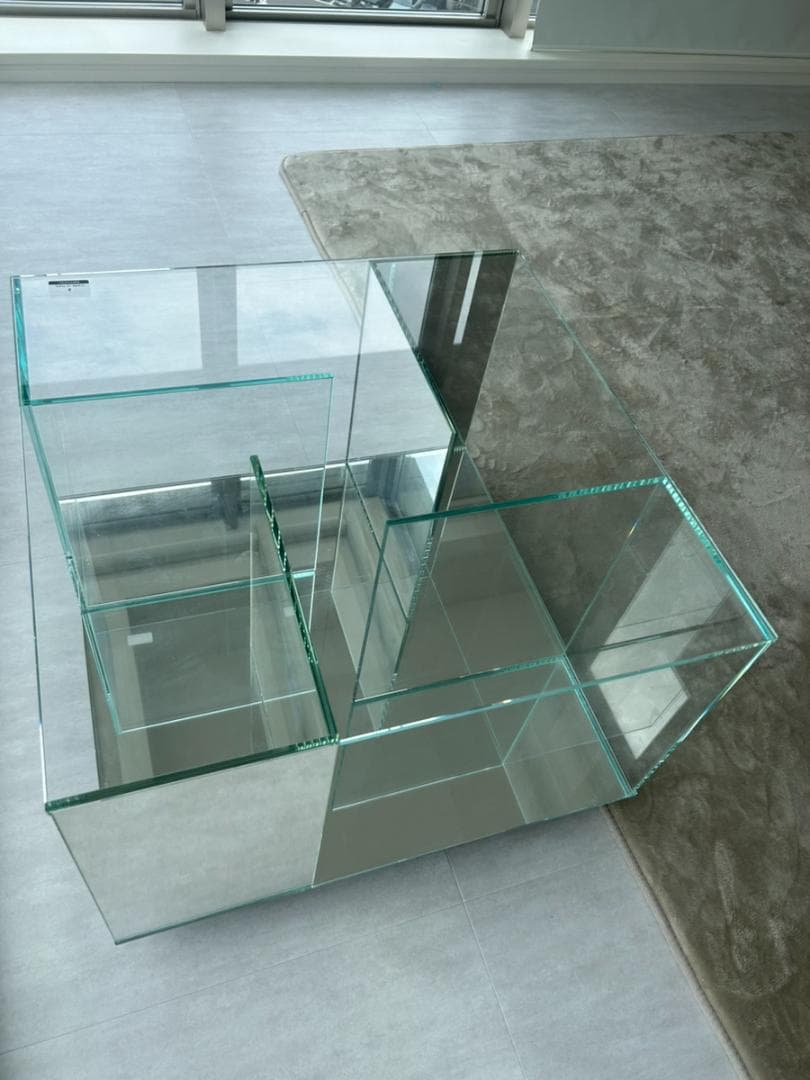 Natuzzi ナツッジ イタリア ガラステーブル サイドテーブル ラビリント