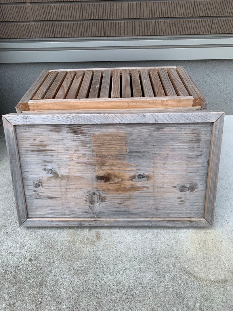 ミツバチ　巣箱　巣枠付き　雨晒し済み