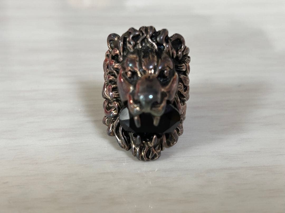 GUCCI ライオンヘッド シルバーリング