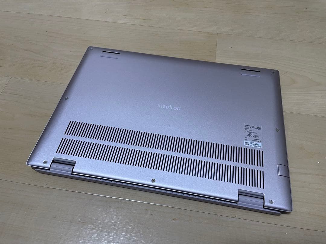 「美品」Dell Inspiron 13 Ultra7 16GB SSD 1TB