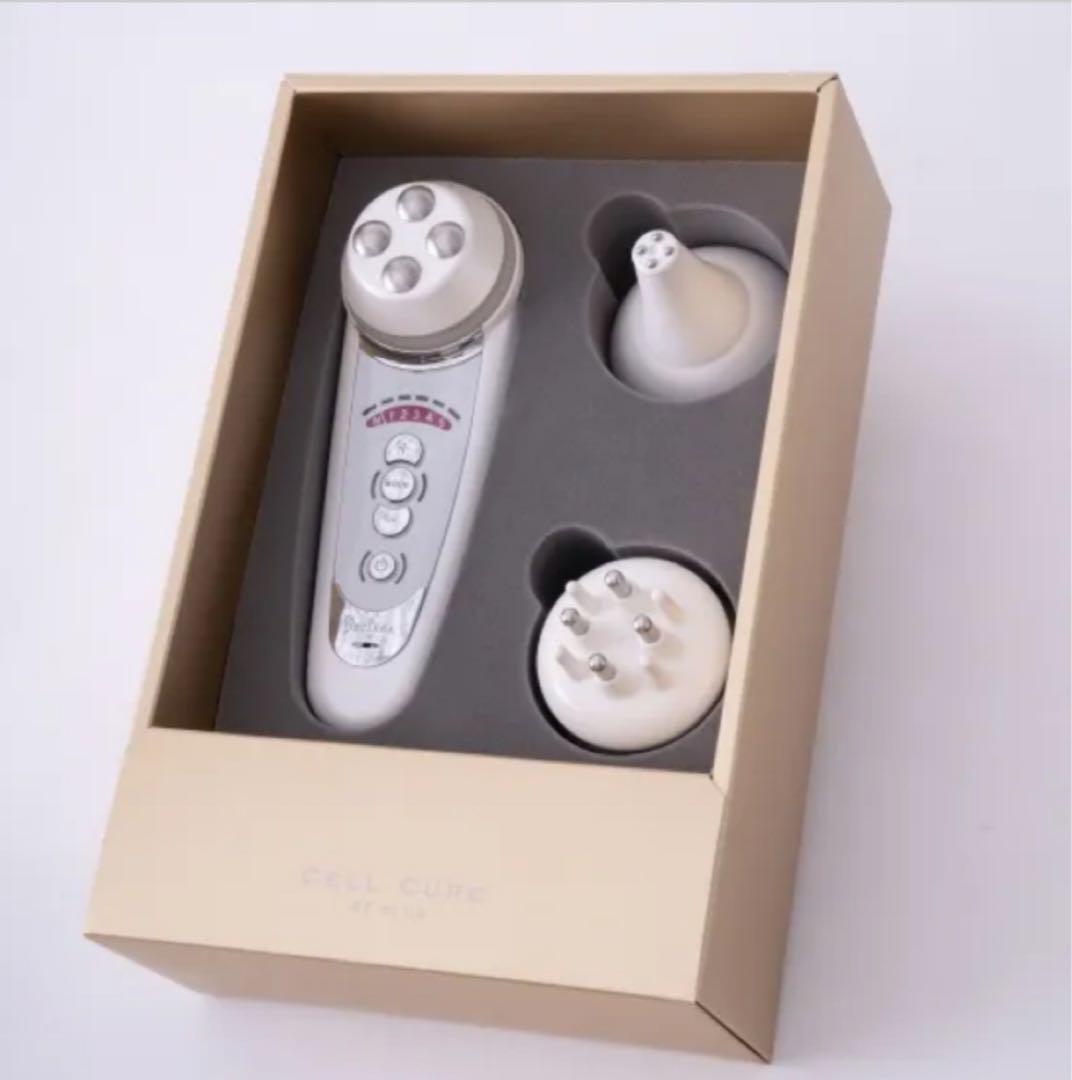 セルキュア 4 TPLUS 美顔器