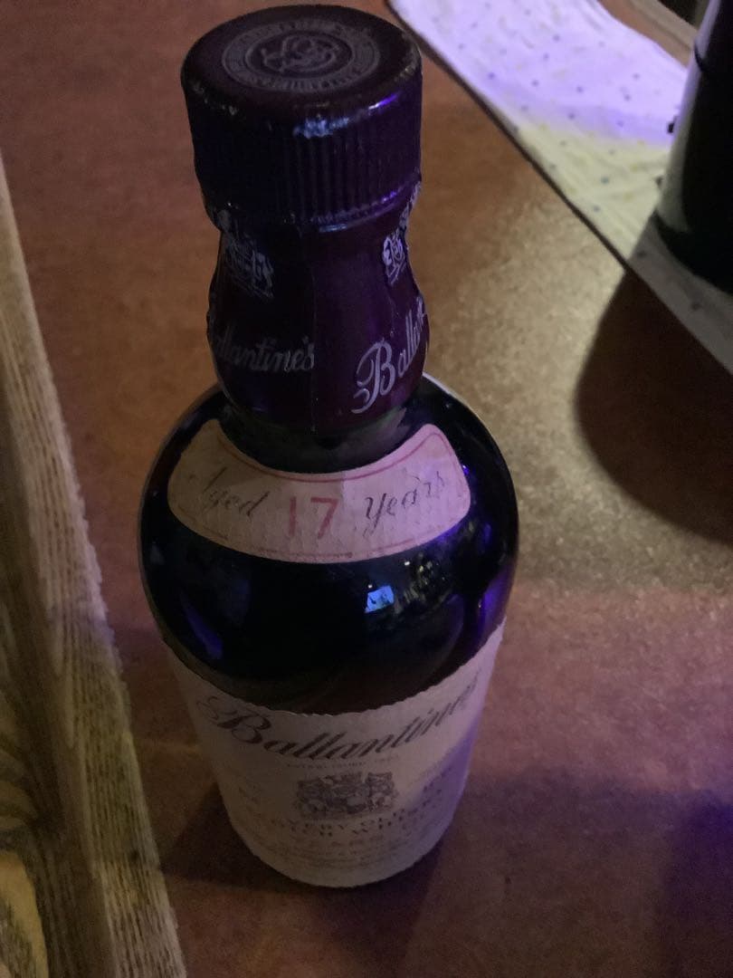Ballantine's 17 年Old スコッチウイスキー　ビンテージ