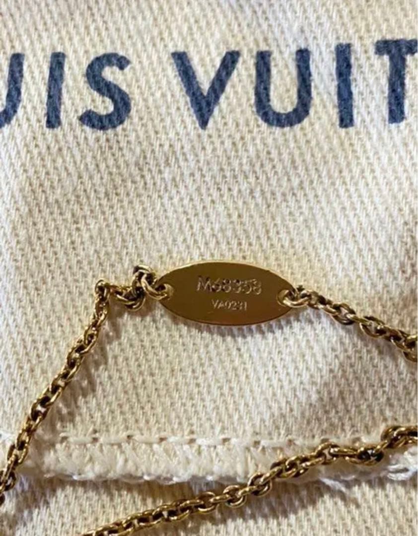 ルイヴィトン　エセンシャルV ネックレス　ゴールド　パール　限定