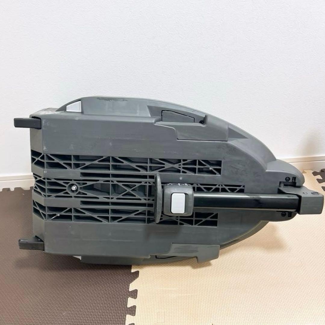 美品Combiコンビ THE S plus ZB-750 ブラック ISOFIX