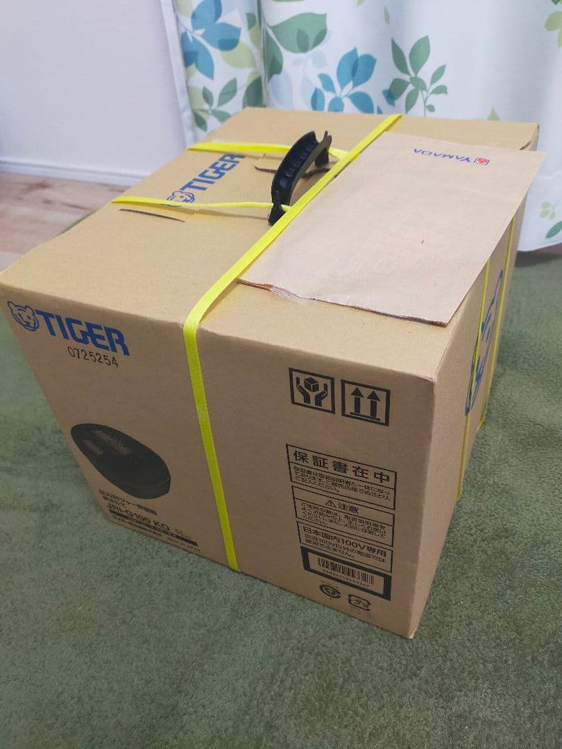 【新品・未使用】TIGER タイガー魔法瓶 JRI-G100-KO