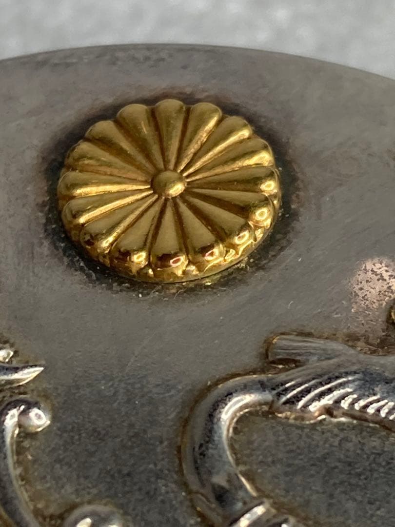 ②希少 天皇家下賜品 銀製 棗形 金象嵌 菊花紋章 鳳凰盛上文 ボンボニエール