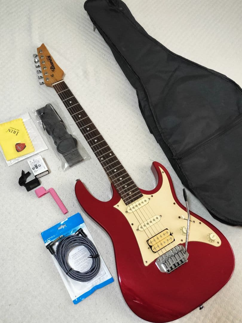 Ibanez ストラトタイプ 赤 レッド オマケ多数ケース付き 初心者最適