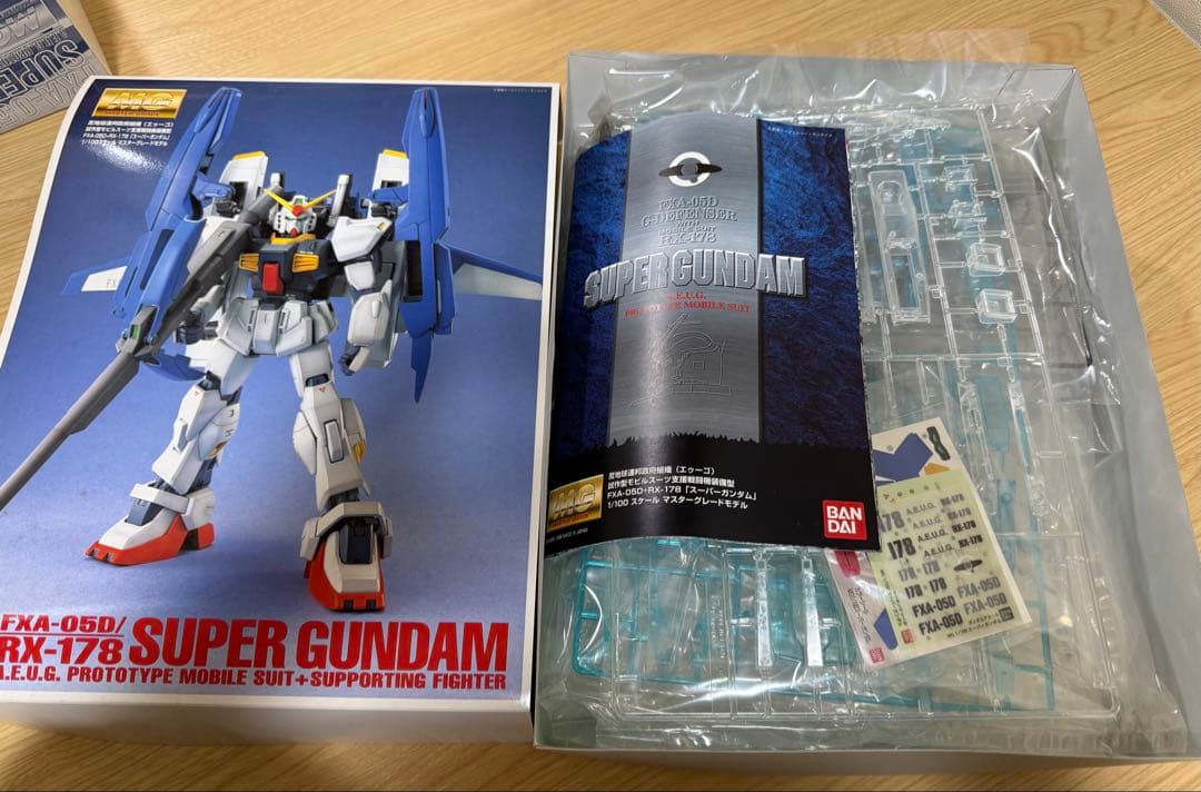 MG スーパーガンダム イベント限定モデル クリアカラー