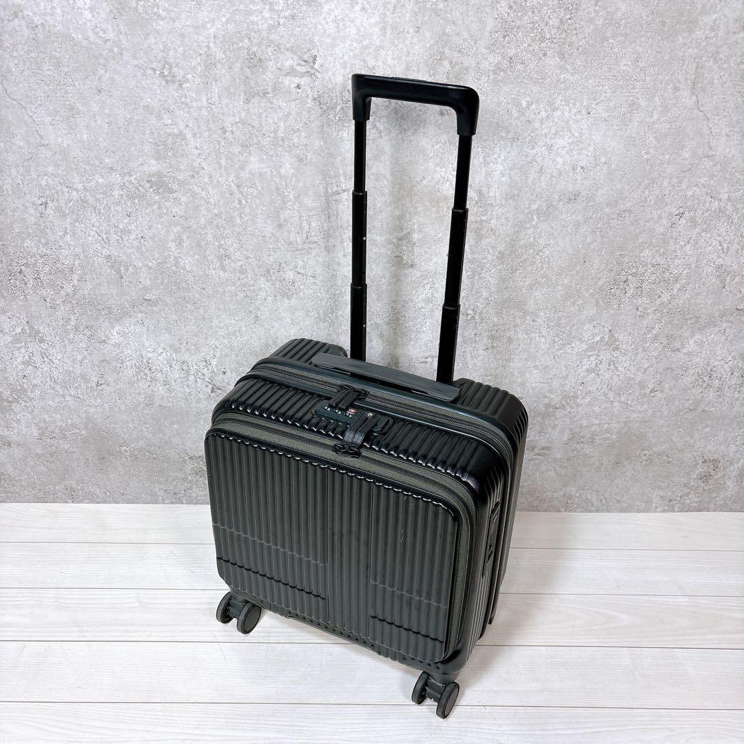【美品】innovator イノベーター スーツケース 33L 機内持込み可