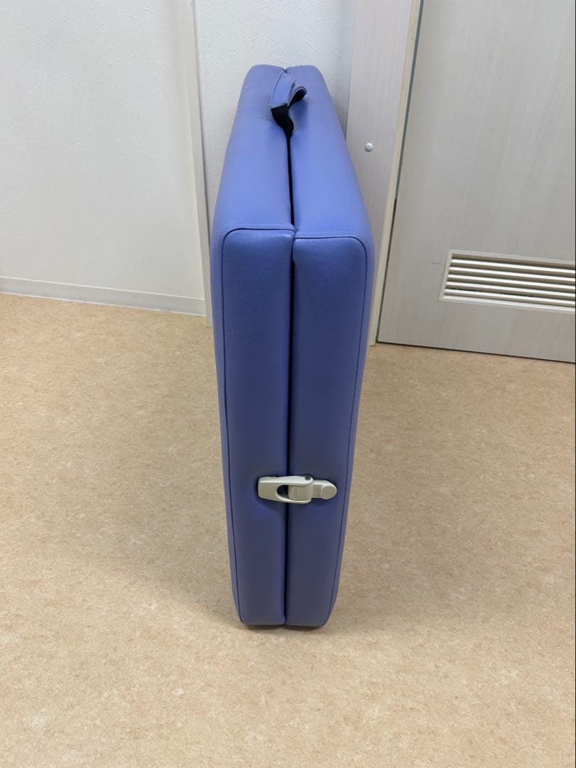 高田ベット　折りたたみベッド　マッサージベット