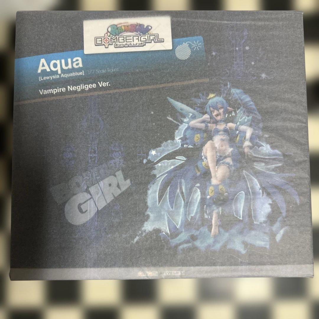 ボンバーガール　レインボー　アクア　1/7スケールフィギュア amakuni