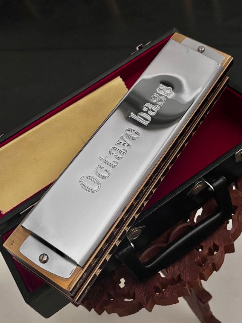 ほぼ新品　ローズウッド トンボ オクターブ・バス ハーモニカ