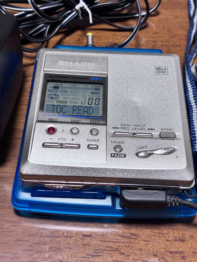 録音可！SHARP MDポータブルレコーダー MD-MT831-S