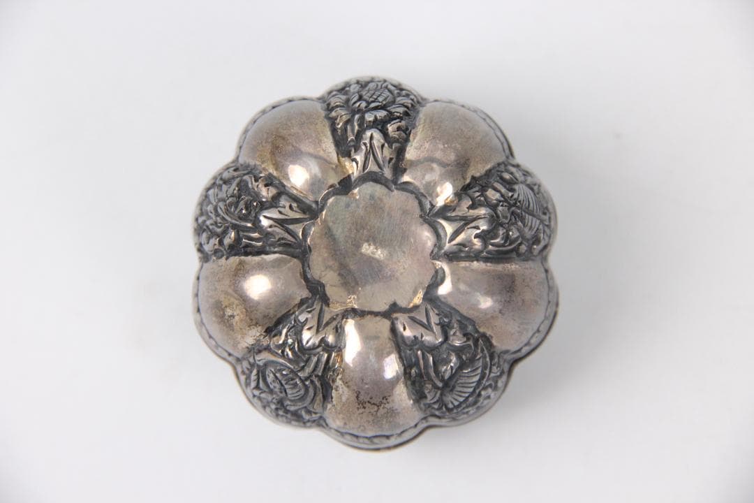 瓜形香合　龍鳳文　Silver925　落款　銀 重さ57.3g Eo15-1