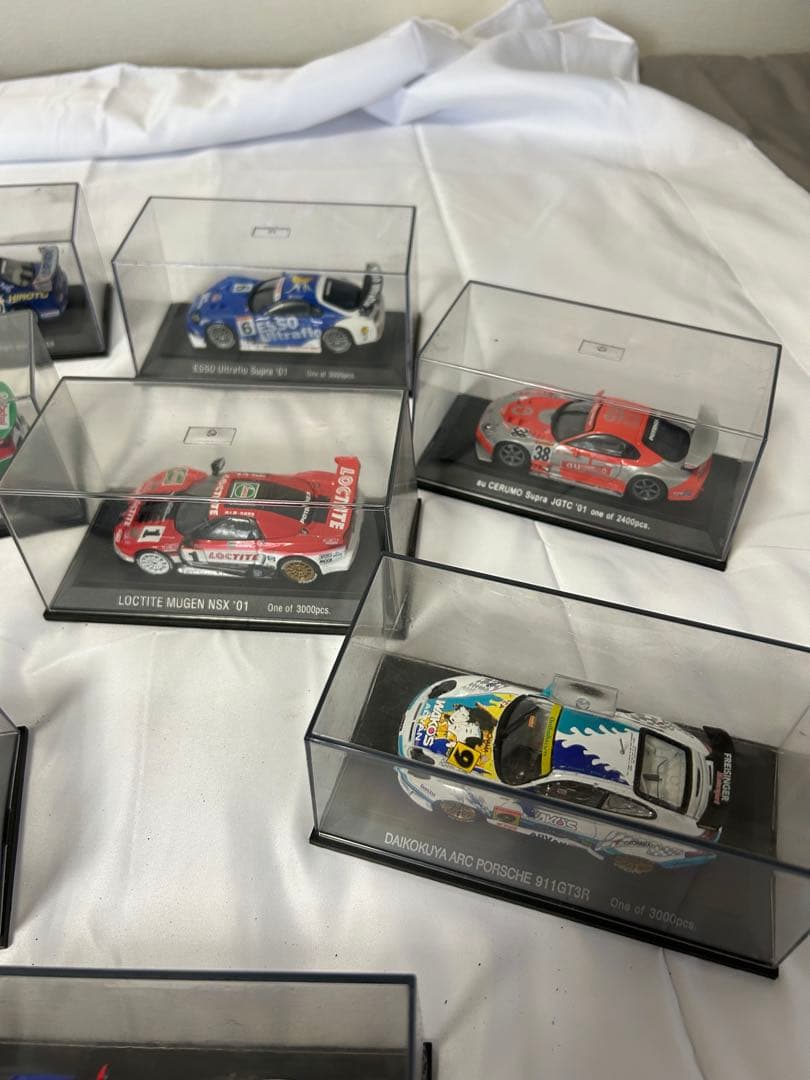 ミニカー 13台セット クリアケース付き