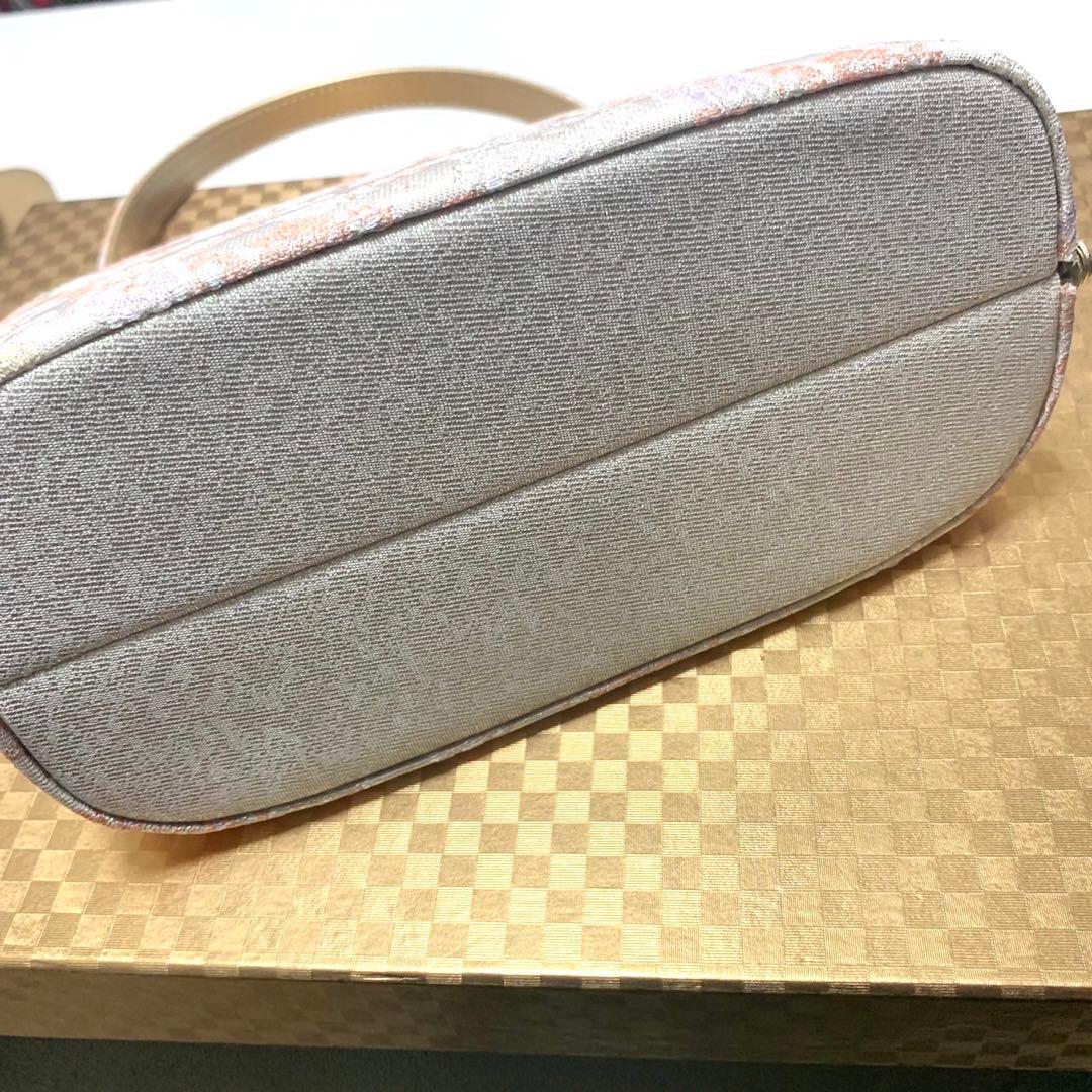 happyhappy8◆231◆和装用バッグと草履のセット（ピンク・金色）