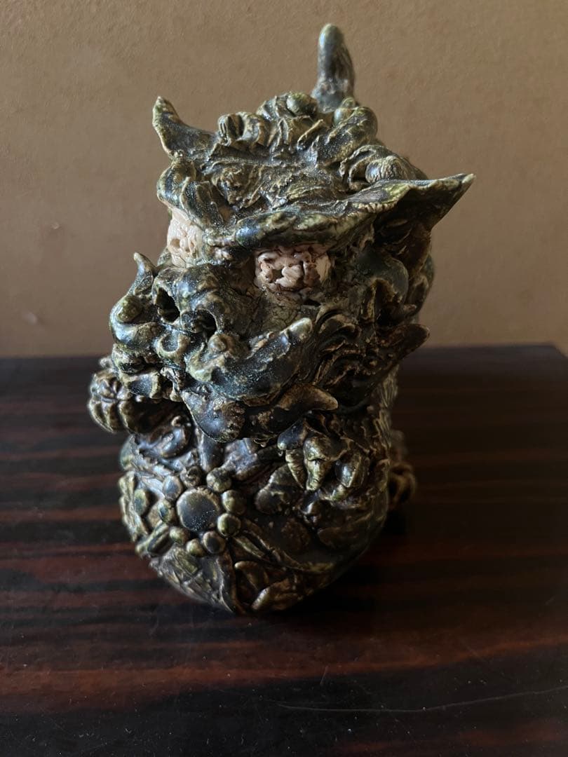 龍山窯【前川電光】作 織部釉 玉獅子置物 唐獅子 縁起物魔除除災 守護神　箱有