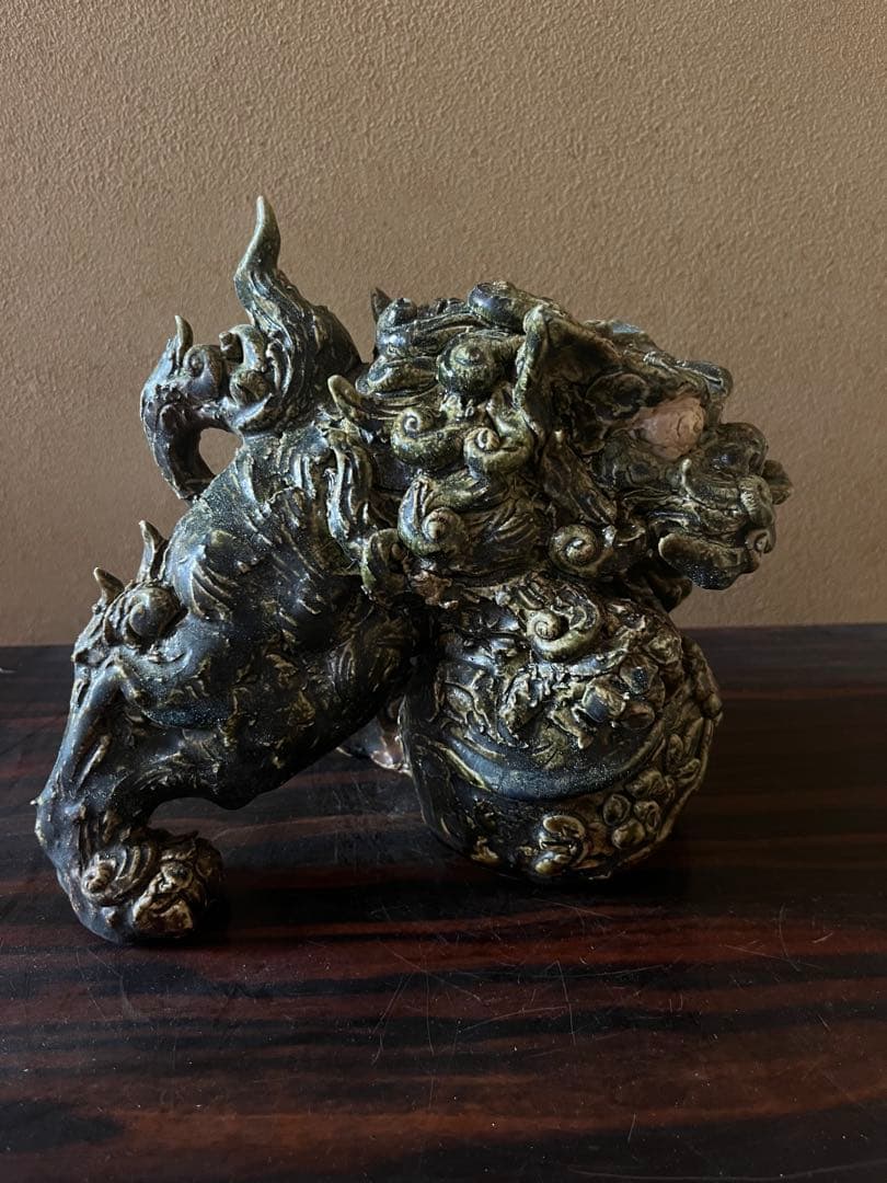 龍山窯【前川電光】作 織部釉 玉獅子置物 唐獅子 縁起物魔除除災 守護神　箱有