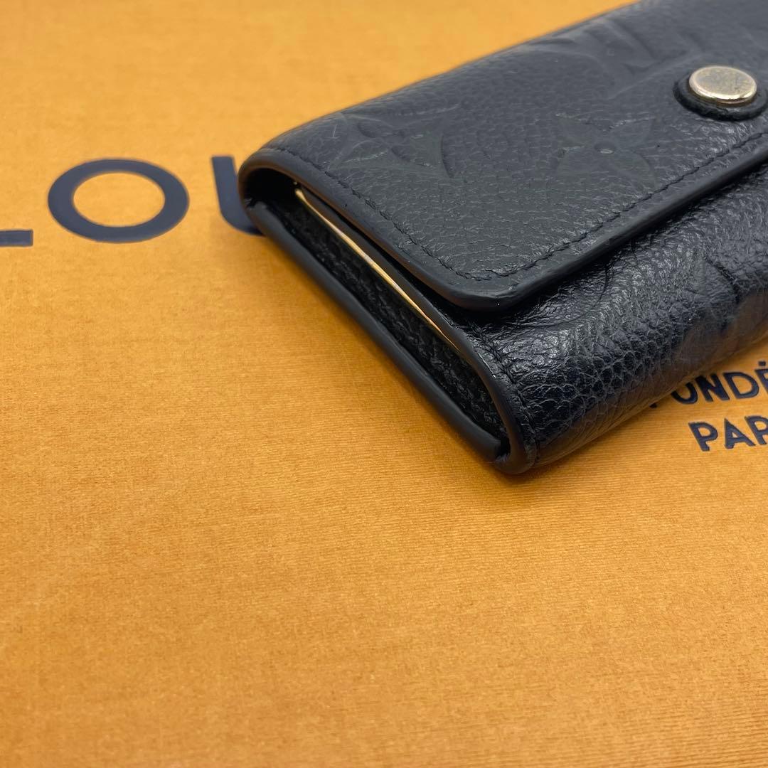 【美品】ルイヴィトン　ミュルティクレ6 アンプラント　ブラック　キーケース