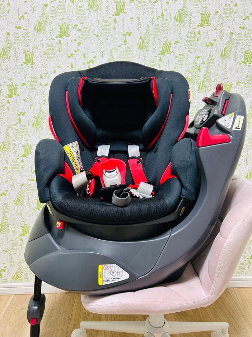 Aprica アップリカ　ディアターンプラス　チャイルドシート