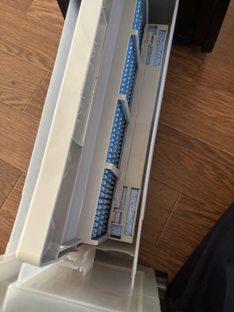 SHARP プラズマクラスター　加湿空気清浄機 KC-30T7-B