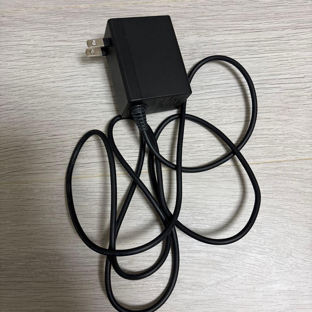 Nintendo Switch 本体　付属品付き　ネオンブルー・ネオンレッド