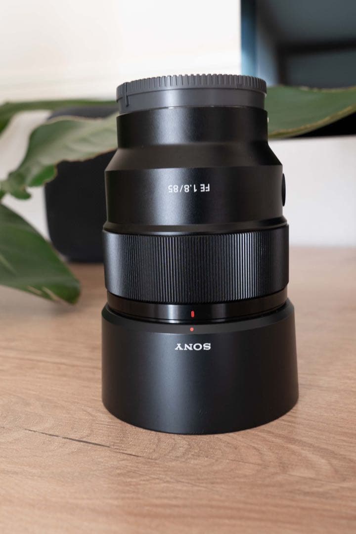 SONY FE 85mm F1.8 レンズ